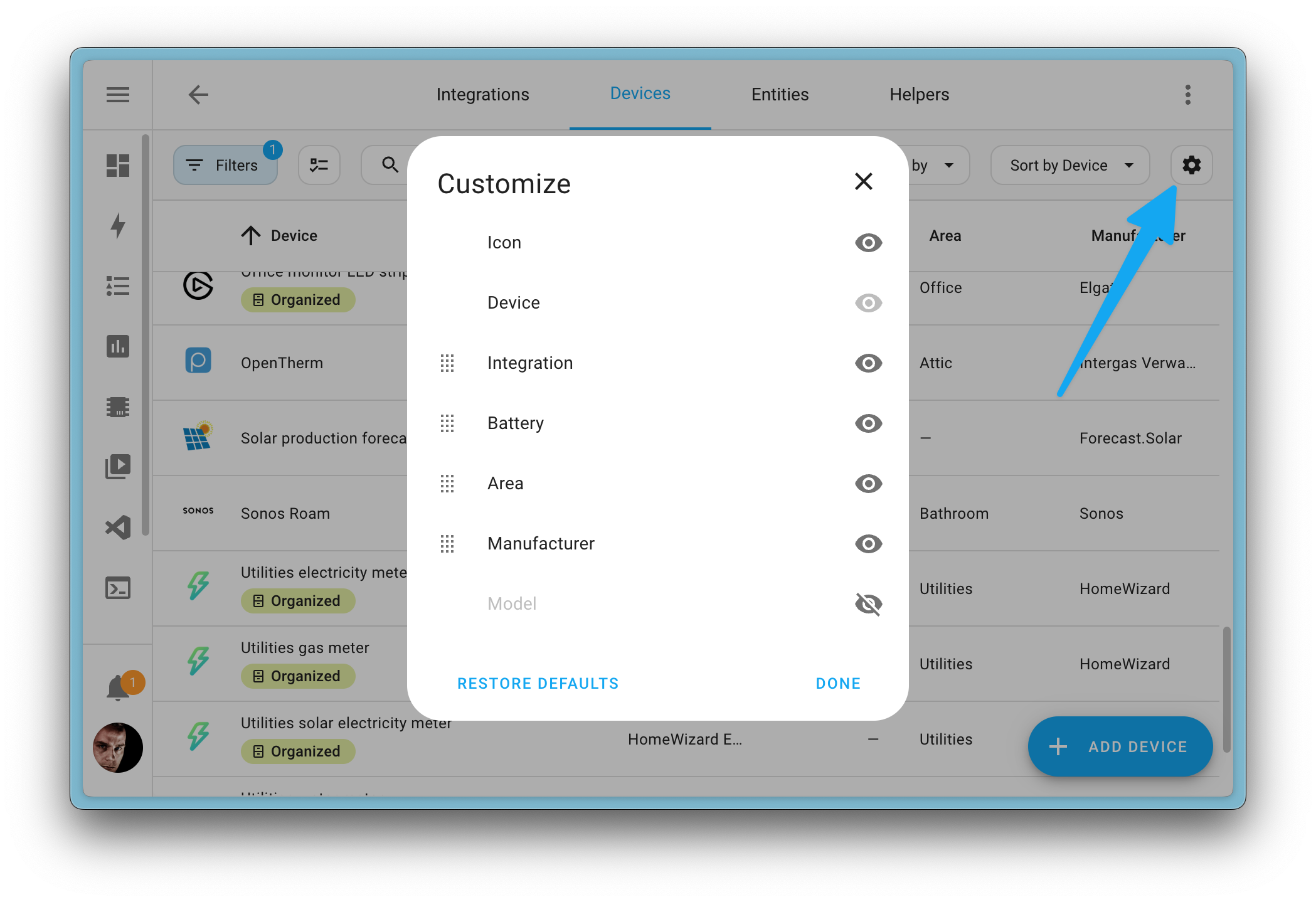 Screenshot showing the dialog that allow customizing the order and visibility of data table columns available on the device page.